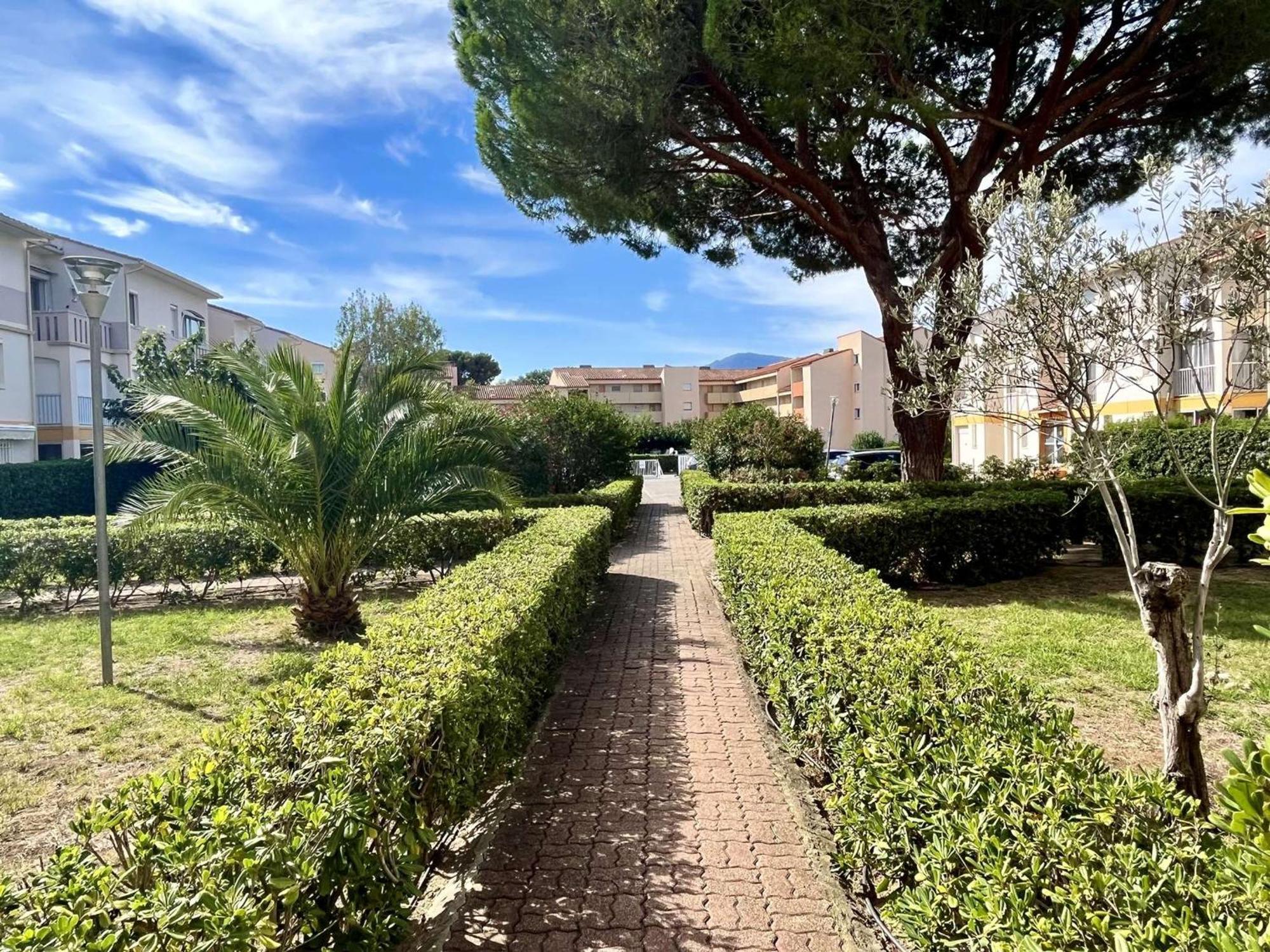 Studio A Argeles-Sur-Mer, 400M De La Plage Et Proche Commerces, Loggia, Animaux Bienvenus, Menage Inclus - Fr-1-225-548 מראה חיצוני תמונה